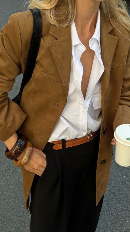 2.1. Boss Lady Vibes - suede jacket-min @morganewaquez